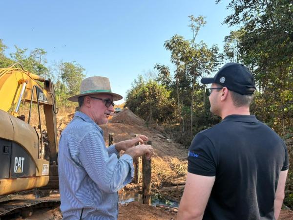 Vereador acompanha obras de recupera&ccedil;&atilde;o da ponte na MT-338