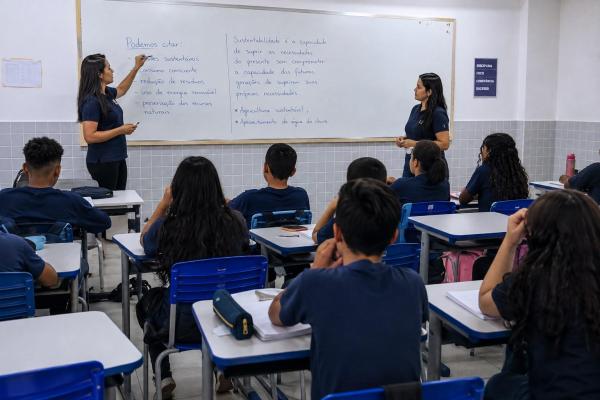 Vereadora indica refor&ccedil;o no apoio pedag&oacute;gico aos estudantes da rede municipal de Boa Esperan&ccedil;a do Norte