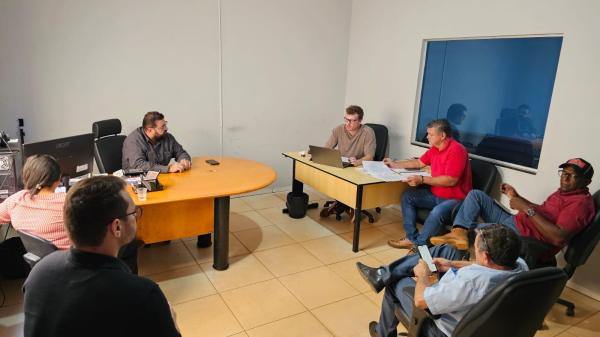 C&acirc;mara de Boa Esperan&ccedil;a do Norte realiza reuni&atilde;o para revis&atilde;o do Regimento Interno
