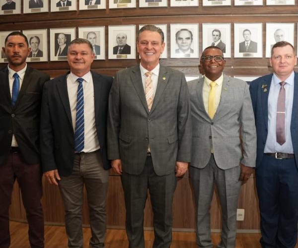 Senador  Carlos F&aacute;varo reconhece munic&iacute;pio de Boa Esperan&ccedil;a do Norte em discurso no Senado durante agenda dos vereadores em Bras&iacute;lia